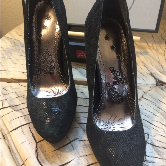 Naughty Monkey Rhinestone Heels - Picture 2 of 7